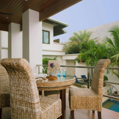 Angels Villa thumbnail 19