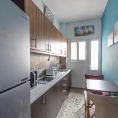 Fully Renovated 2 Bedroom Apt in Piraeus - Bild 2