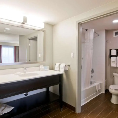Hampton Inn & Suites by Hilton Toronto Markham thumbnail 36