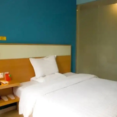 7 Days Inn Guangzhou Wuyang New Town thumbnail 5