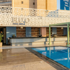 Radisson Blu Hotel, Dubai Deira Creek - Bild 1