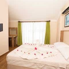 Rich Melissa Hotel - Bild 4