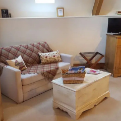 The Old Stables Bed & Breakfast thumbnail 7
