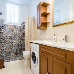 Neoclassical apartment with 3 bedrooms in Piraeus - Bild 9