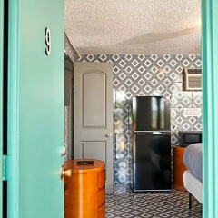 Carole Motel