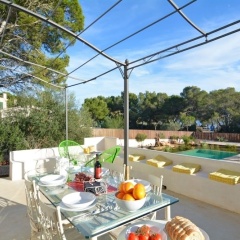 Unique Modern Villa with very pool - Bild 10