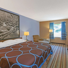 Super 8 by Wyndham Caryville TN thumbnail 7