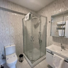 On4 Rooms & Suites - Bild 7