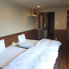 Hotel Guest House Sanjyotakakura Hibiki thumbnail 4