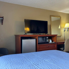 Super 8 by Wyndham Pontiac thumbnail 22