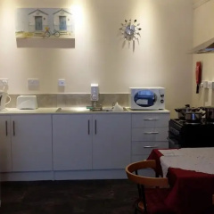 Sunrise Apartments thumbnail 14