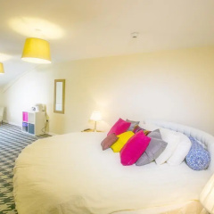 The Brown Horse Hotel thumbnail 16