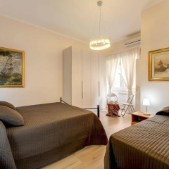 Bistrot Apartment St John in Lateran thumbnail 5
