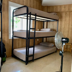 La Perla De Lujo   Hostel - Bild 5