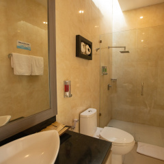Luxotic Private Villa and Resort - Bild 16