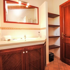 Ideal Holiday Home with Private Pool for Family & Friends - Bild 8