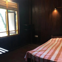Wood Cabin thumbnail 2