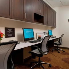 Hilton Garden Inn Pittsburgh Downtown thumbnail 4