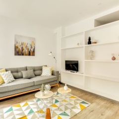 Spacious Refurbished 1bed Flat, Close to the Metro - Bild 1