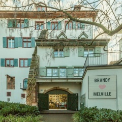 AIRSTAY Luxury Villa - Bild 1