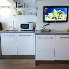 Sweet Life Centre Area Apartment thumbnail 12