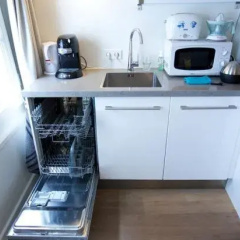 Sweet Life Centre Area Apartment thumbnail 8