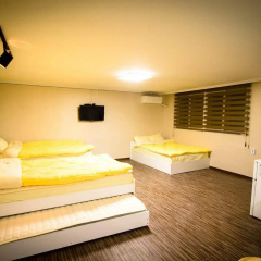 YaKorea Hostel Hongdae thumbnail 33