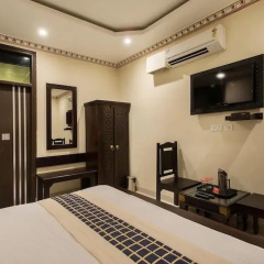 Surya Garh Hotel thumbnail 15