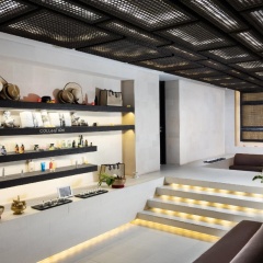 eqUILIBRIA SEMINYAK - Bild 1
