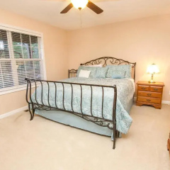 Paradise Hills Winery Resort and Spa thumbnail 4