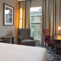 DoubleTree by Hilton Edinburgh City Centre thumbnail 7