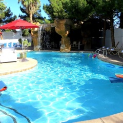 Blue Moon Resort - Bild 12