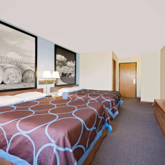 Super 8 by Wyndham Centerville thumbnail 5