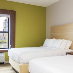 Holiday Inn Express & Suites Pittsburgh North Shore by IHG thumbnail 28