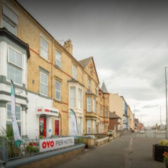 Pier Hotel Rhyl thumbnail 1