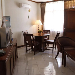 Surya Pesona Beach Hotel thumbnail 1
