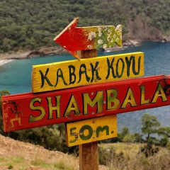 Shambala Lodge Hotel - Bild 16