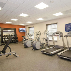 Hampton Inn & Suites by Hilton Houston North IAH thumbnail 15