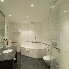 ATLANTIC Hotel Airport - Bild 8