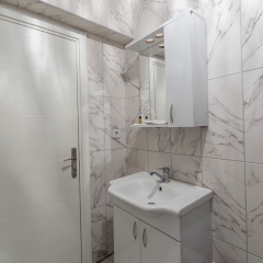 Axis Homes Suit - Bild 7