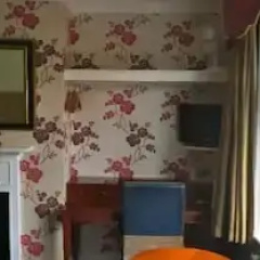The Royal Standard Guest House thumbnail 11