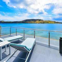 Yacht Club Villa thumbnail 11