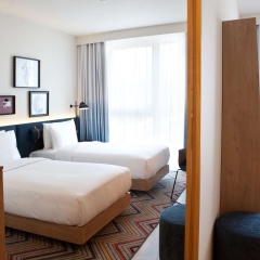 Hampton by Hilton Munich Airport South - Bild 4