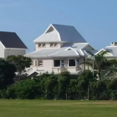 Point Beach House thumbnail 1