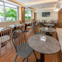 Parnon Hotel - Bild 18