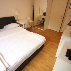 Swiss Star Delsbergerallee - Bild 6