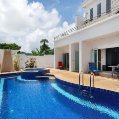 Sky Pool Villa thumbnail 11