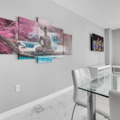 The Club at Brickell Bay Luxury Suites - Bild 11