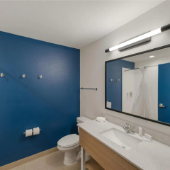 Spark by Hilton Midland South thumbnail 40
