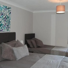 The Marine Hotel thumbnail 5